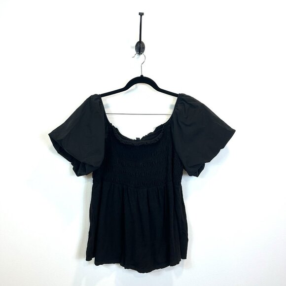 Torrid Black Size 2 2X Babydoll Smocked Bodice Puff Sleeve Top - Picture 1 of 10
